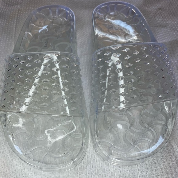 💯Brand New Chinese Laundry Clear Jelly Slides - Picture 7 of 9